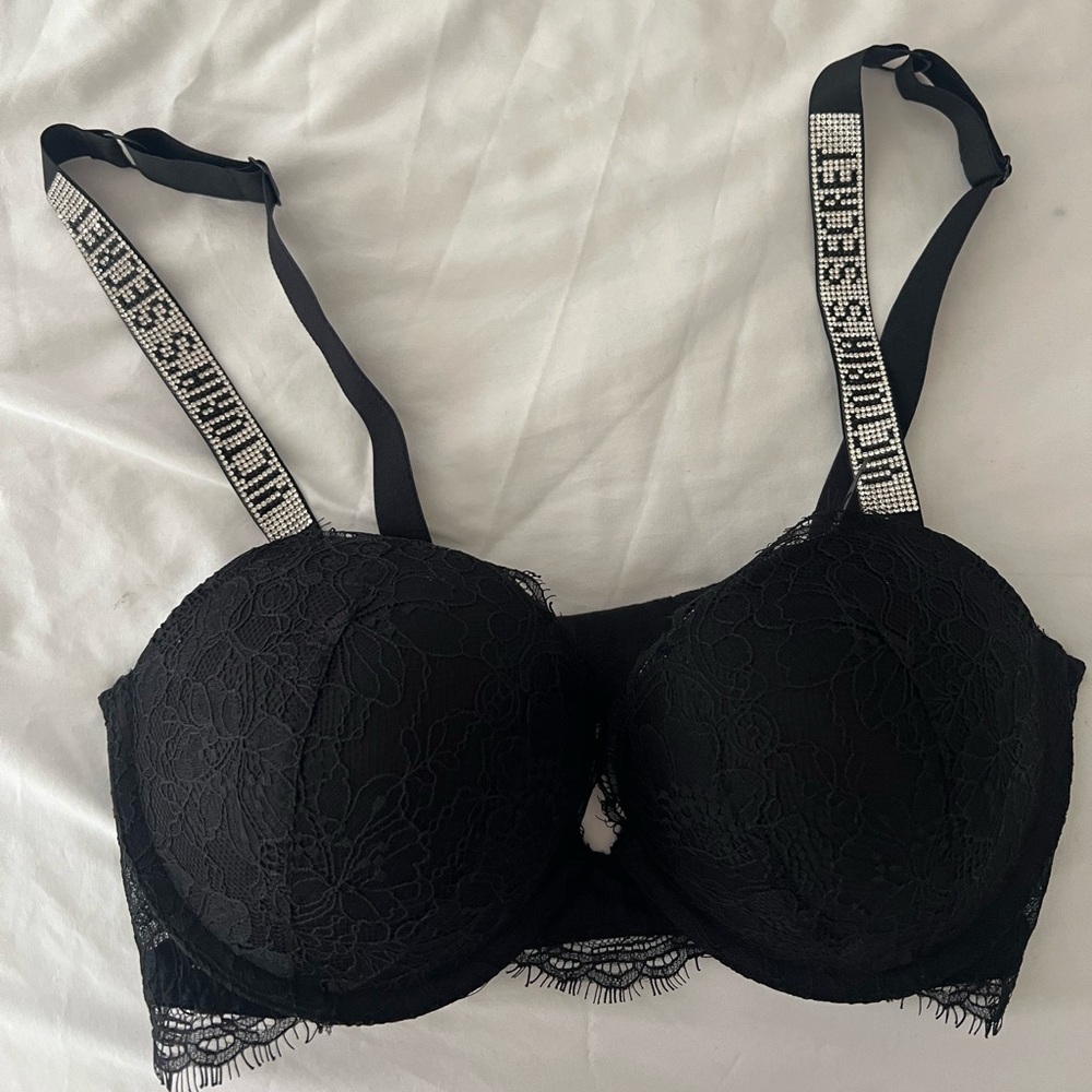 Victoria's Secret Black Bra with Adjustable Straps and Underwire Support